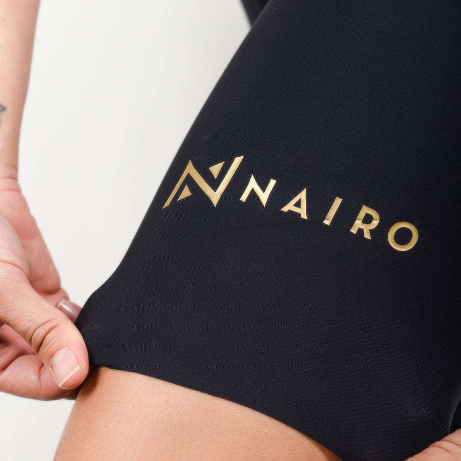 PANTALONETA SIN COSTURA APLIQUE DORADO MUJER