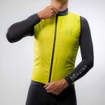 CHALECO ROMPE VIENTOS VERDE UNISEX
