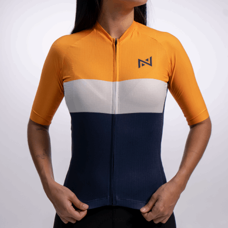 JERSEY GREGARIO MOSTAZA LINEA BLANCA MC MUJER